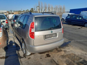 > Ricambi SKODA ROOMSTER 1.4 b bxw anno 2008