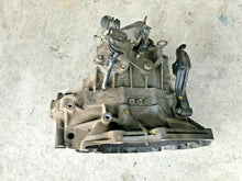 Carica l&#39;immagine nel visualizzatore di Gallery, Scatola Cambio Opel Agila 1.0 1000 Benzina Z10XEP gear box 5 marce 2005-SPEDIZIONE INCLUSA IN TUTTA ITALIA

