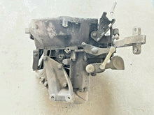 Carica l&#39;immagine nel visualizzatore di Gallery, 20CQ70 Cambio MANUALE Peugeot Bipper Citroen Nemo 1.4 HDI 2009-SPEDIZIONE INCLUSA IN TUTTA ITALIA
